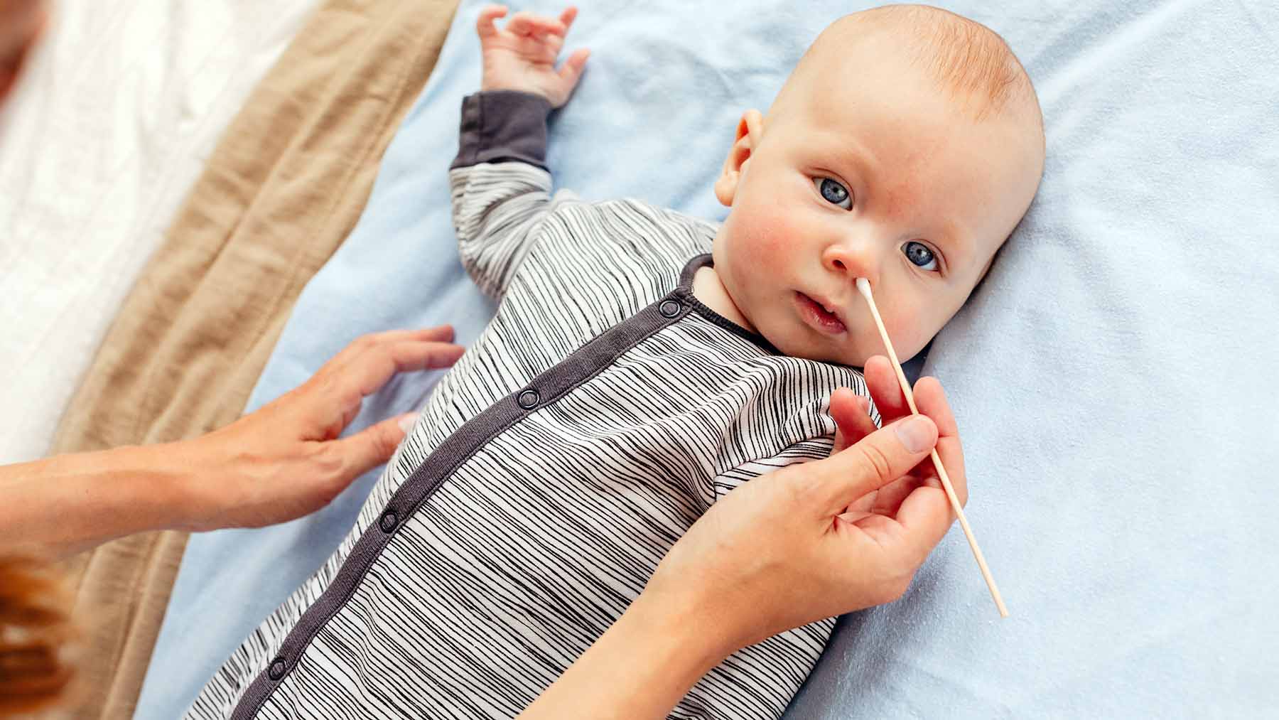 Raffreddore neonato rimedi: cosa fare nel caso in cui il nostro bambino si ammali